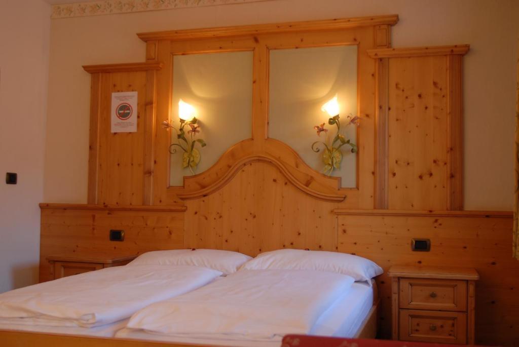 Hotel Loewenwirt Sexten Quarto foto